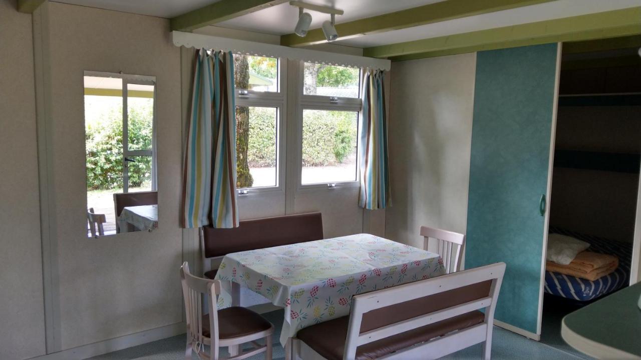 Hotel Camping Le Caussanel Canet-de-Salars Exterior foto